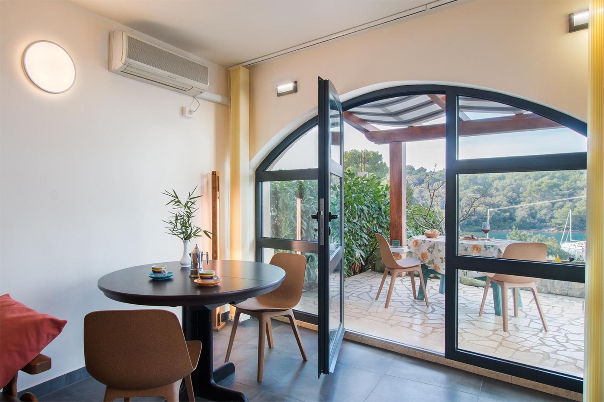 La Casa Ingrid - Couple'S Paradise Banjole Bilik gambar